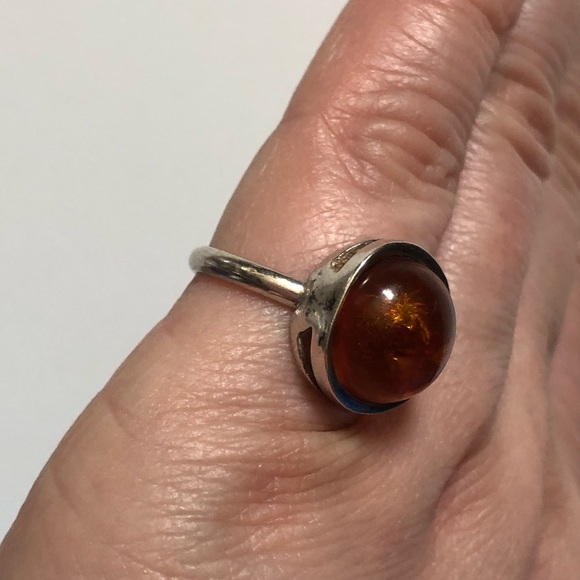 Vintage stamped sterling silver amber cabochon ring sz 6.25 glows - Picture 6 of 13